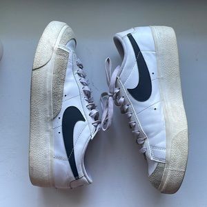 Nike Blazer Low Tops